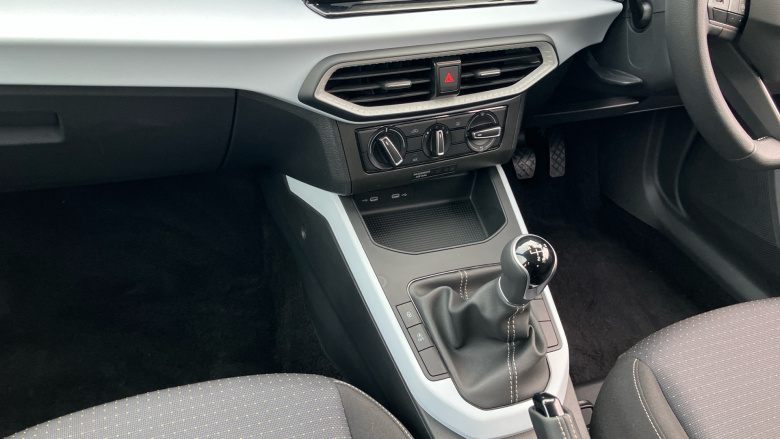 SEAT Arona 1.0 TSI SE 5dr Petrol Hatchback